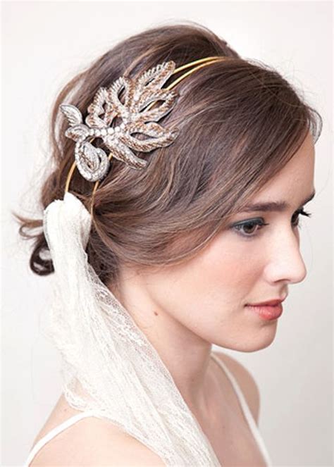 The real answer is found in the face. 15 Sweet And Cute Wedding Hairstyles For Medium Hair