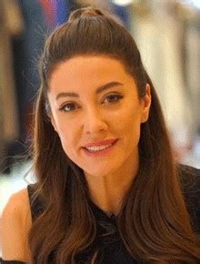 Jun 24, 2021 · kıvanç tatlıtuğ karısı başak dizer ile birlikte finish markasının yüzü oldu. Başak Dizer Kimdir