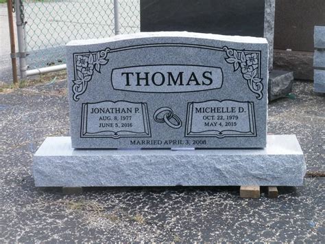 Cemetery Granite Headstone 36 X 6 X 20 119900 Free Etsy In 2021