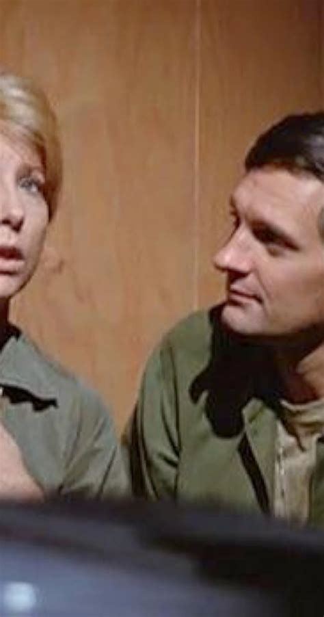 Mash The Sniper Tv Episode 1973 Teri Garr As Lt Suzanne