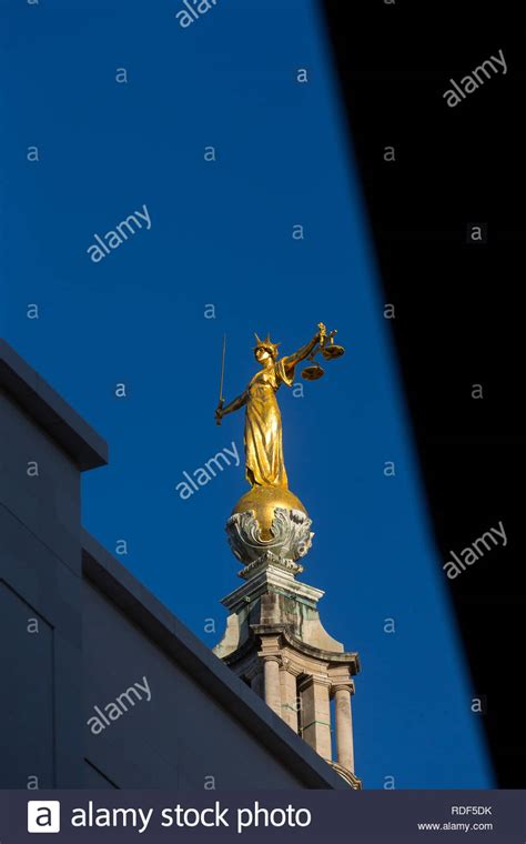 Lady Justice Statue On Top Of The Old Bailey Central Criminal Court