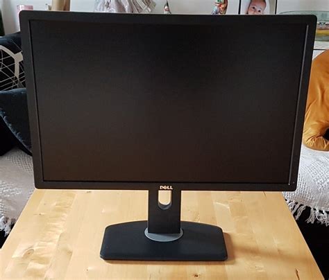 Dell Ultrasharp U2412m 24 Widescreen Led Monitor In Islington