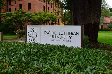 Travelogue Dr Heather Mccowen Tours Pacific Lutheran University
