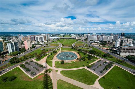 60 Years Ago The Modernist City of Brasília Was Built From Scratch