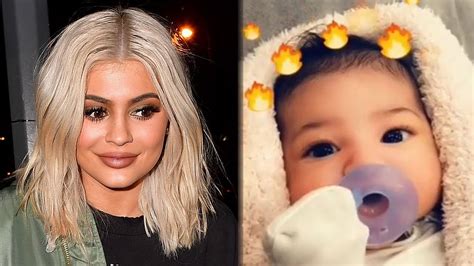 Kylie Jenner Shares Close Up Stormi Pic And Gets Paid By Snapchat For It