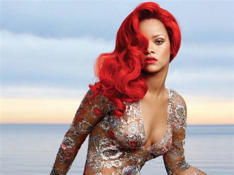 25 Great Photos Of Rihanna’s Red Hair Strayhair