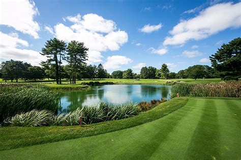 Hollow brook golf club is a gorgeous golf course, country club, and wedding event venue located in cortlandt manor, new york. Pine Hollow Country Club in Long Island, East Norwich, NY