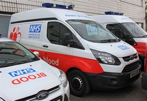 Nhs Blood Service Ford Transit Urgent Blood Transplant Veh Flickr