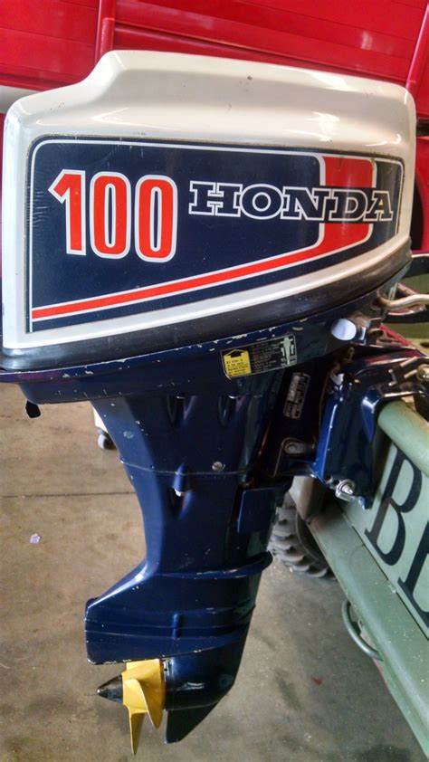10hp Honda Outboard B100s 4 Stroke Excellent Condition 950