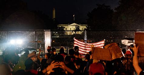 Security Concerns Give The White House A Fortified New Look The New York Times
