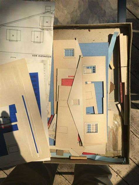 Skyline 689 O Scale Bungalow Cardboard Kit 2077535716