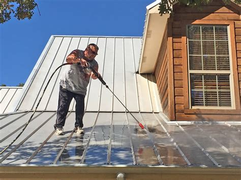How To Clean Your Metal Roof In 4 Easy Steps Without Asking Handyman