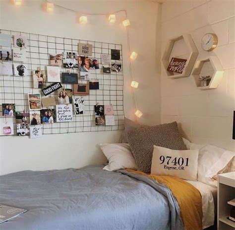 Diy Room Decor Ideas Aesthetic The Basics Of Aesthetic Room Bedrooms 43