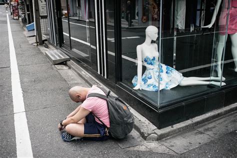 Drunk In Tokyo Photographer Documents The Effects Of Alcohol In Japan