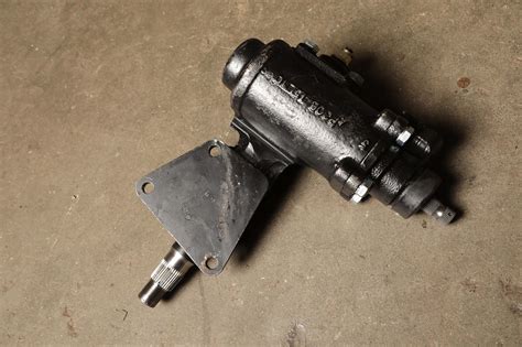 Borgeson Universal Power Steering for '50s and '60s cars - Hot Rod Network