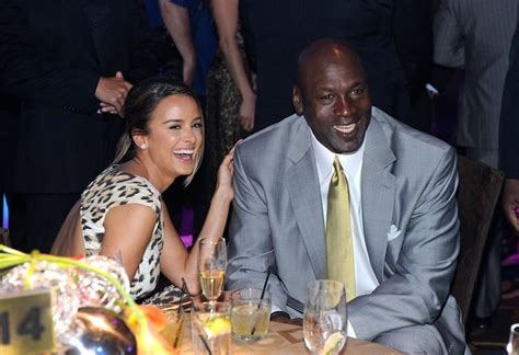 Michael Jordan Wife Yvette Welcome Twin Daughters The Washington Post