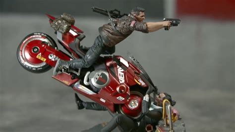 What editions of cyberpunk 2077 are available to preorder? CYBERPUNK 2077 STATUE TOY MADE - YouTube