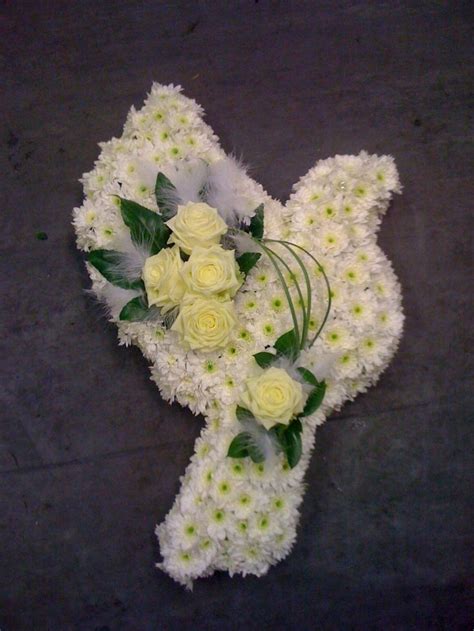 Bespoke Funeral Tributes Cambridge Floral Designs Funeral Flower Arrangements Funeral