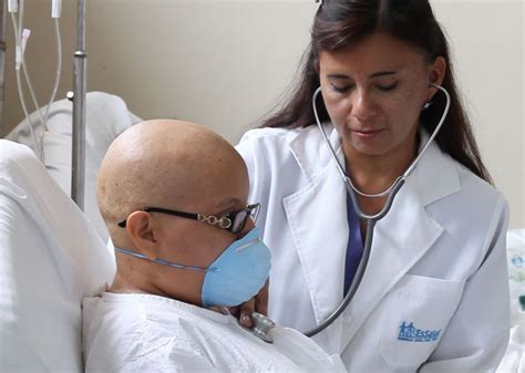 Essalud Aplica Tratamiento De Inmunoterapia A Pacientes Con Cáncer Noticias Agencia Peruana