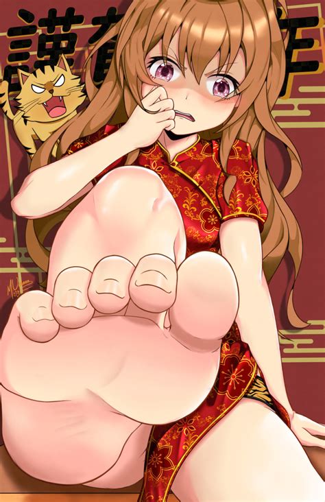 Aisaka Taiga Palmtop Tiger Toradora Highres 1girl Barefoot Blush