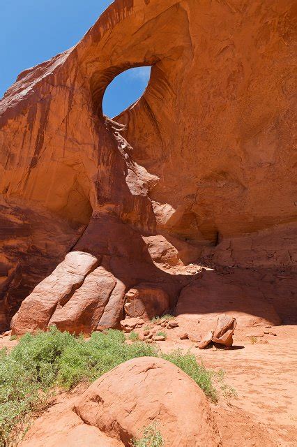 Monument Valley Navajo Tribal Park Arizona Usa Eye Of The Sky Arch