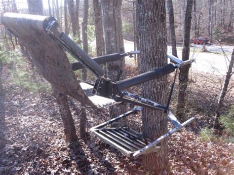 It ratchets to the tree for added security on windy days. Item Gone! FS Gunslinger Tree Stand w/Canopy | The ...