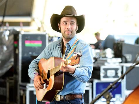 Country Singer Luke Bell Dead At Age 32
