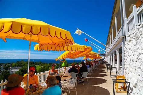 …but it turns out it's not just the michiganders. Fort Mackinac Tea Room on Mackinac Island · Mackinac.com