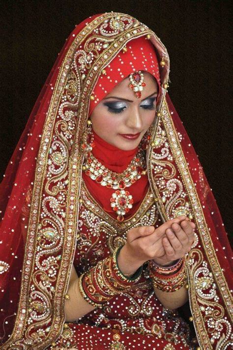Image Result For Muslim Dulhan Saree Price Wedding Hijab Styles Muslim