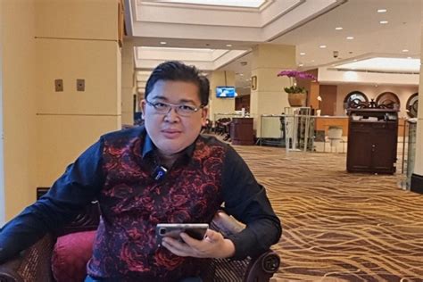 Inilah Biodata Sosok Alvin Lim Pengacara Yang Viral Usai Diduga Kritik Polri Soclyfe