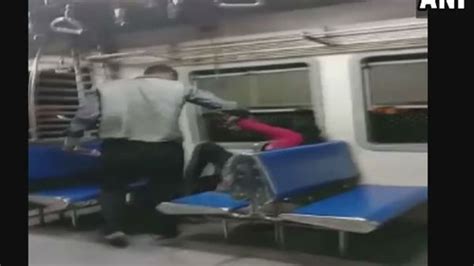 Mumbai Woman Molested Beaten Up On Moving Thane Cst Local Train Oneindia News