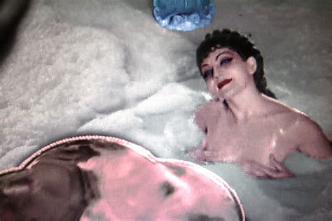Claudett Colbert TV Shot The Empress Takes A Real Milk Bat Flickr