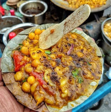 Famous Street Foods In Kolkata You Must Try Geek Of Adventure