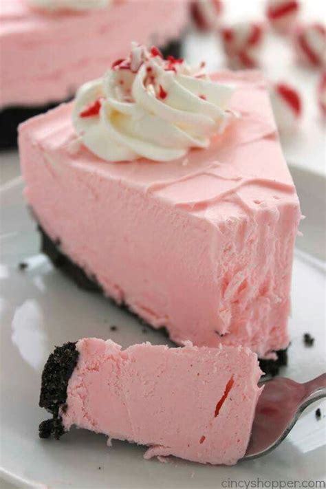 No Bake Peppermint Cheesecake Makes For A Perfect And Easy Holiday Dessert Get The Recipe Here