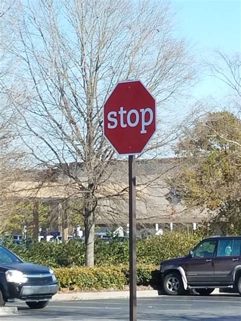 The Font On This Stop Sign Rmildlyinteresting
