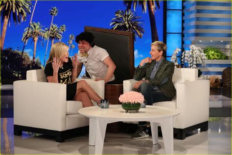 Chelsea Handler Talks Empowering Women And White Privilege On Ellen Watch Photo 4166460