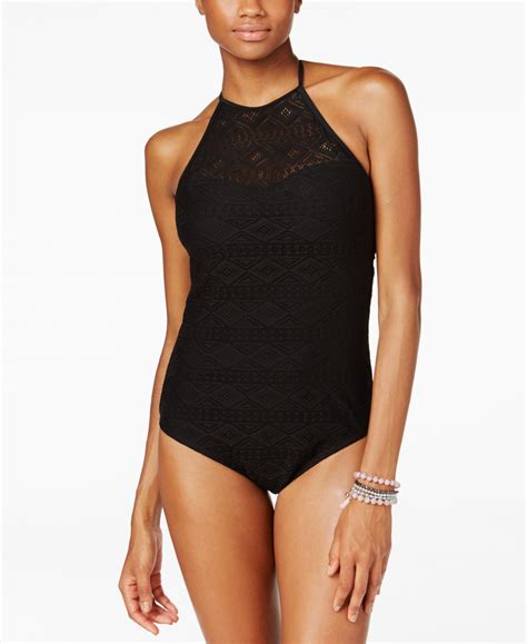 5 modest and affordable one piece swimsuits