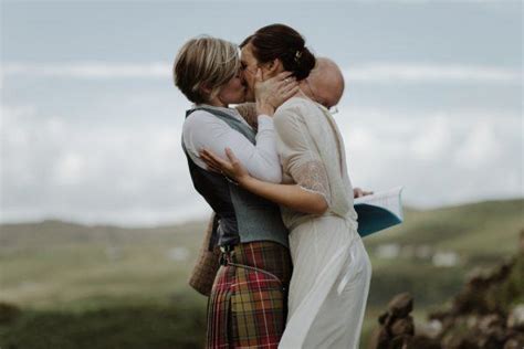 37 Adorable Photos Of Same Sex Couples That Prove Love Is Love