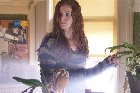 Gotham Introduces Poison Ivy Again Tv Guide