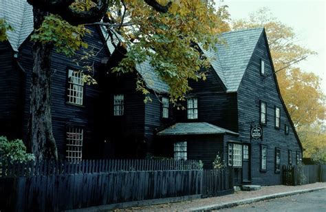 15 Must See Massachusetts Historical Landmarks