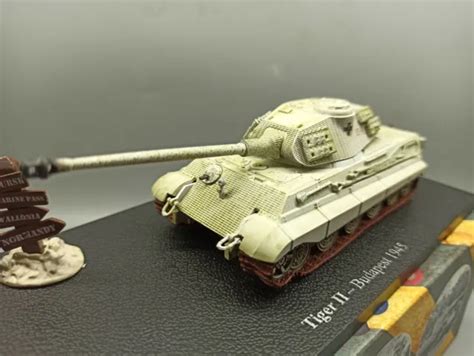 172 Atlas German Wwii Tiger Ii Budapest 1945 Heavy Tank Diecast Amor