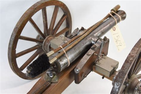 Replica Civil War Cannon