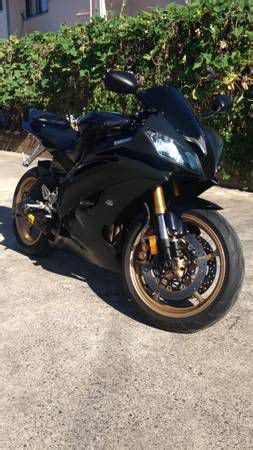 From then on the cowls are with a little bit of padding. Buy 07 Yamaha R6 Raven Edition on 2040-motos