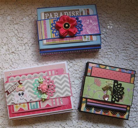 The Scrappin Rabbit: Tutorial - Fold-out Folio Mini Albums | Mini albums, Mini scrapbook albums 