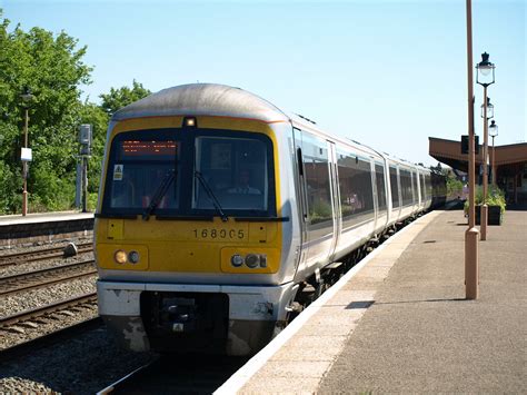 Chiltern Railways Class 168 Clubman 168005 Departs From Le Flickr