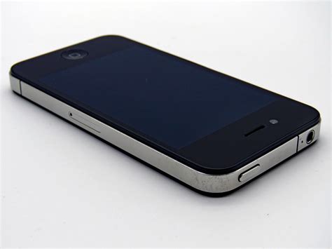 Apple Iphone 4 32gb Black Unlocked A1332 Gsm Ca Ebay