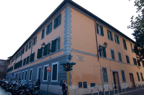 Romapedia Torlonia Palace On Via Della Lungara