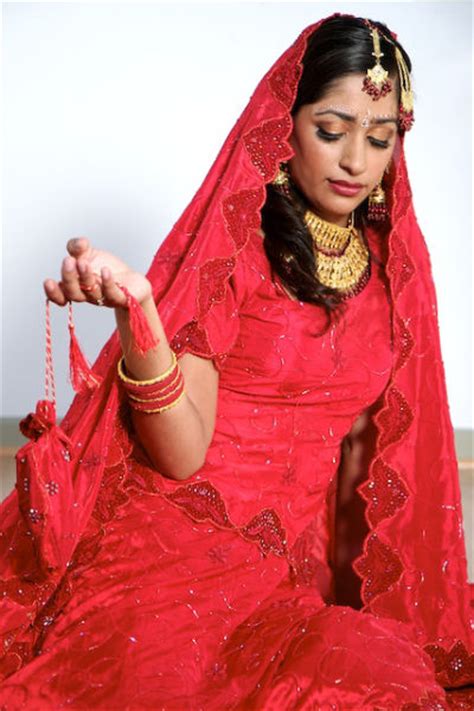 Beautiful Indian Brides 18 Pics