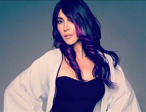 Hande yener'e hem tarzı hem de kötü kombini sebebiyle bir kez daha 'olmamış' demek zorundayım. Hande Yener | Discography | Discogs