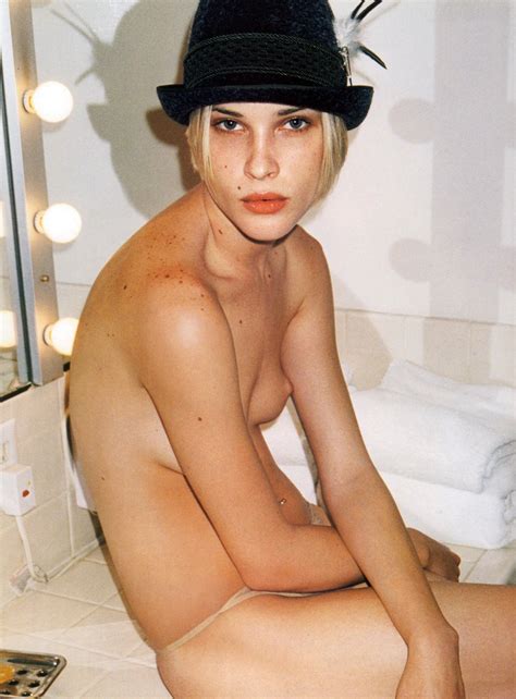 Erin Wasson Nude Pics Page